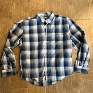 Filson Blue Plaid button up Men's Shirt large